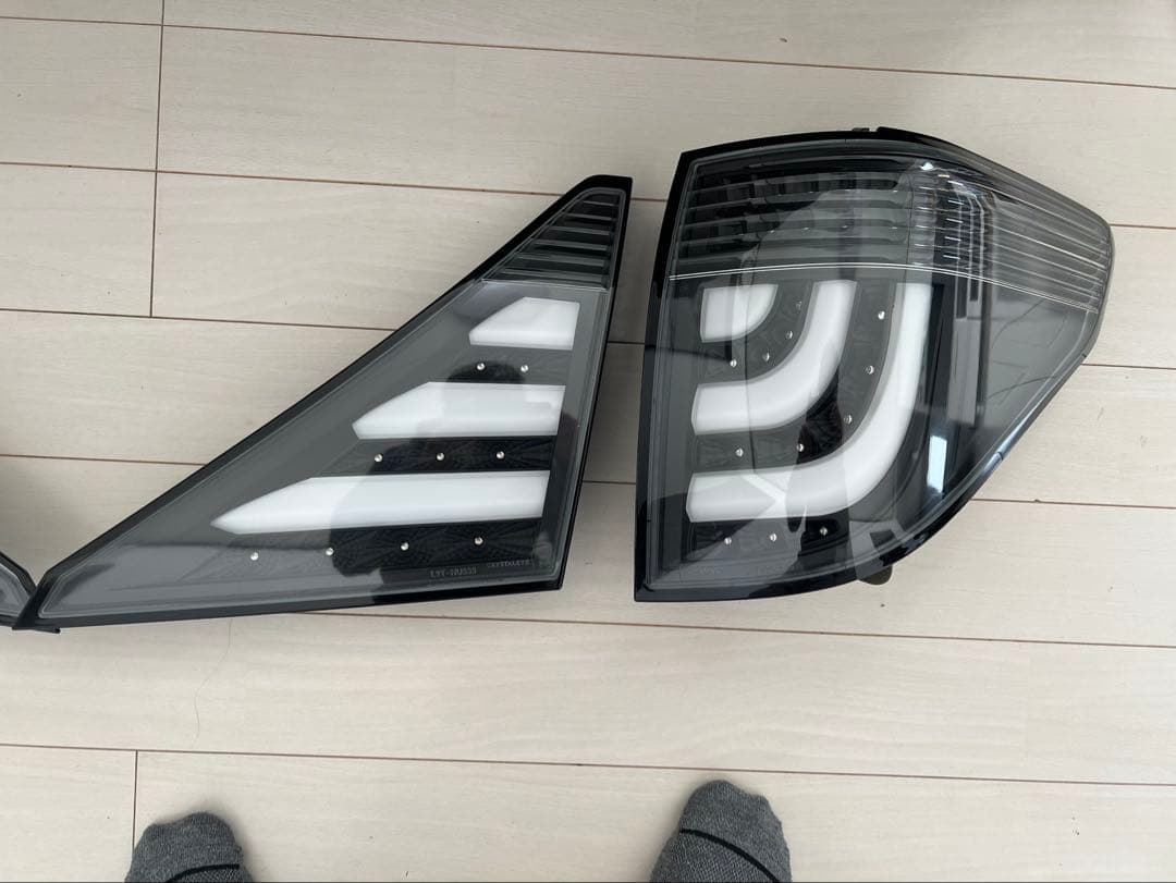 スモークレンズ ホワイトLEDテールランプセット