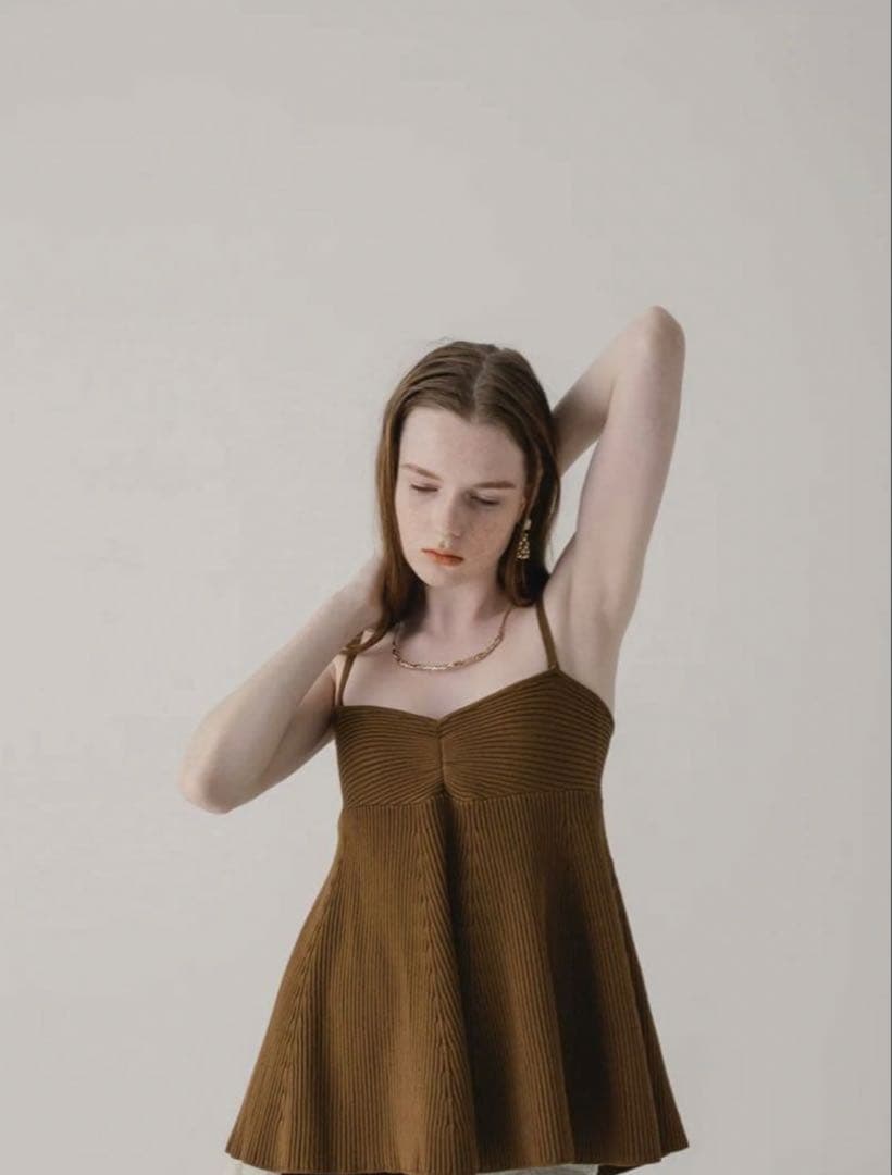 eaphi ビスチェ RIB KNIT BUSTIER brown