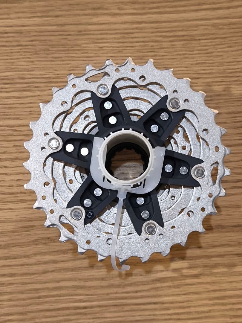 Shimano ULTEGRA CS-R8100スプロケット11-30T