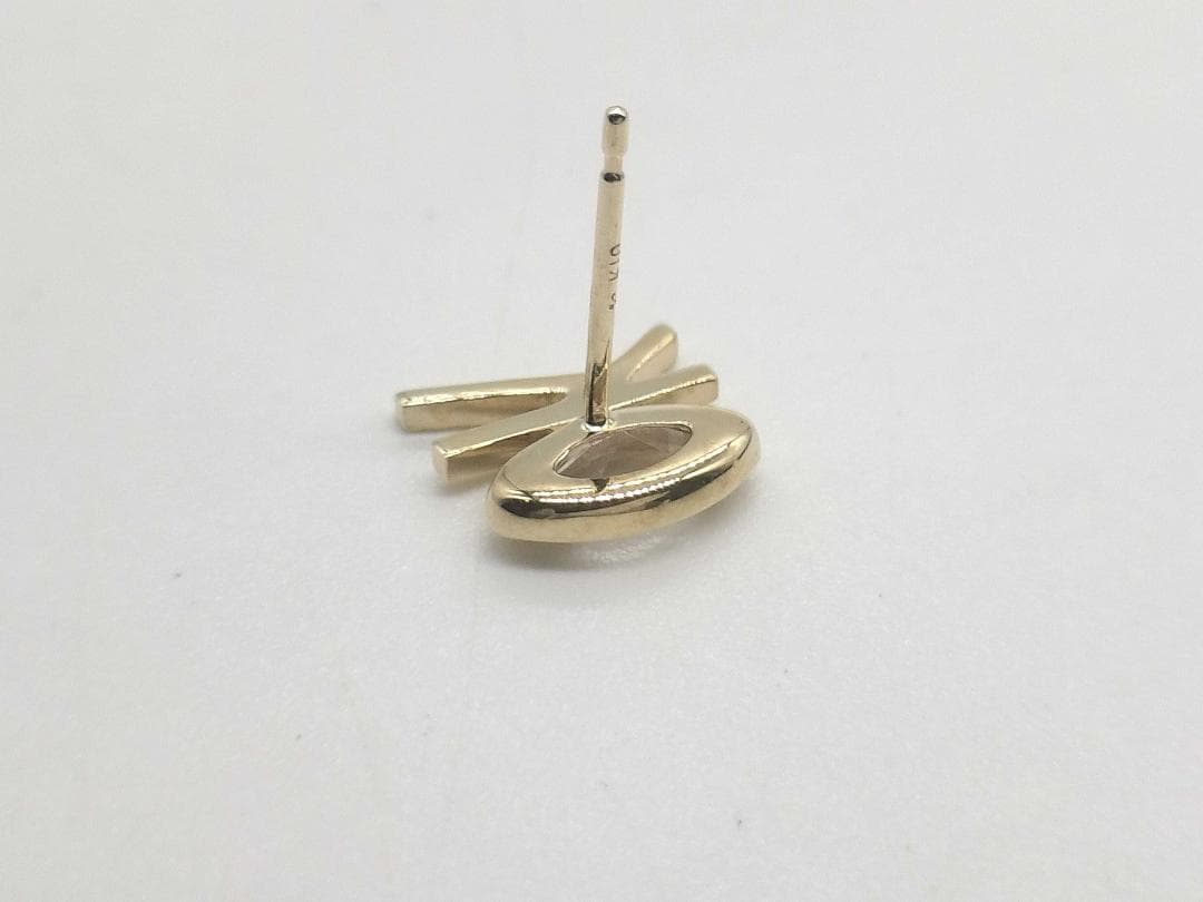 A-49 4℃ 透明石 K10 0.5g ピアス(貴金属) OKモチーフ片耳用