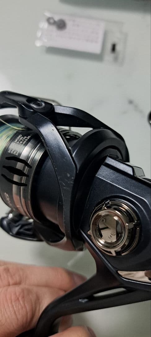 値下げ　MIRAVEL C3000HG スピニングリール