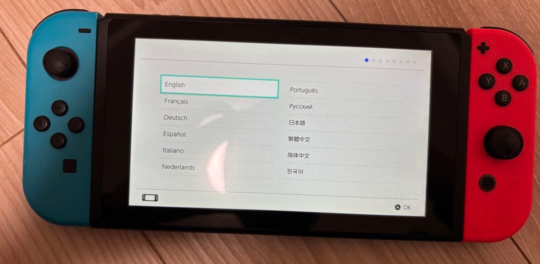 Nintendo Switch 本体Joy-Con付き