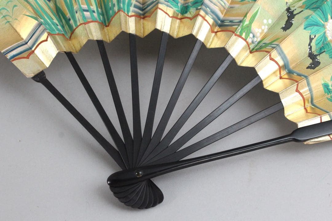 No4593 京都十松屋福井謹製　妻朱金地草花流水文　舞扇　木箱付　送料無料