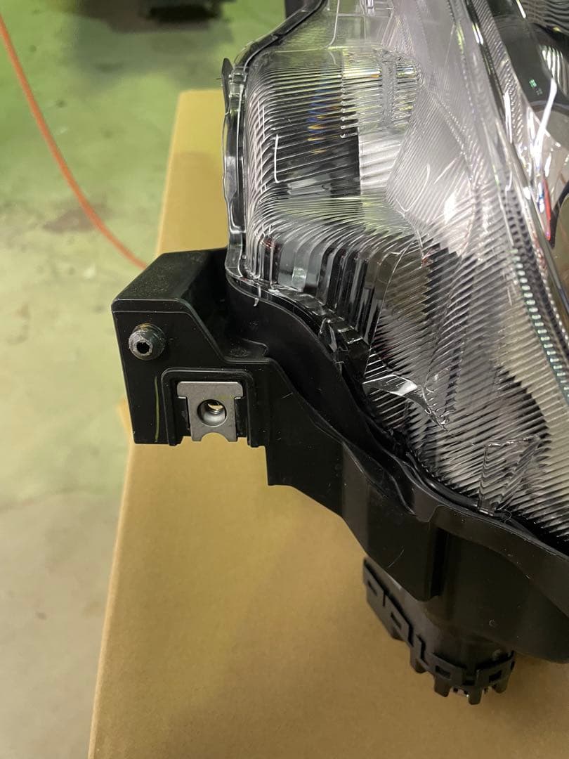 スペーシア　MK94S MK54S 現行LEDヘッドライト　左　良品