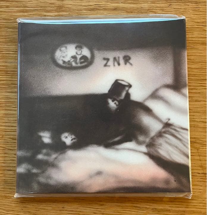 ZNR 紙ジャケット２枚　BOX入り