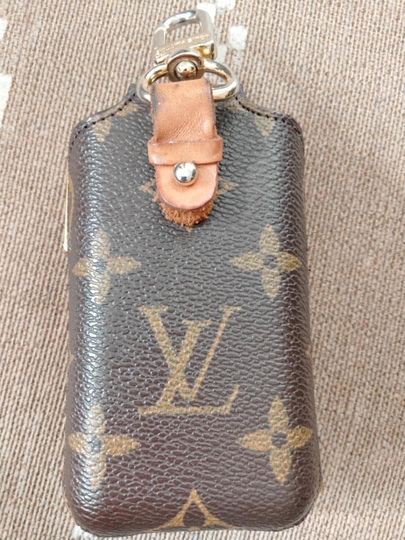 Louis Vuitton ヴィトン キーケース 携帯ケース 電子タバコ 小物