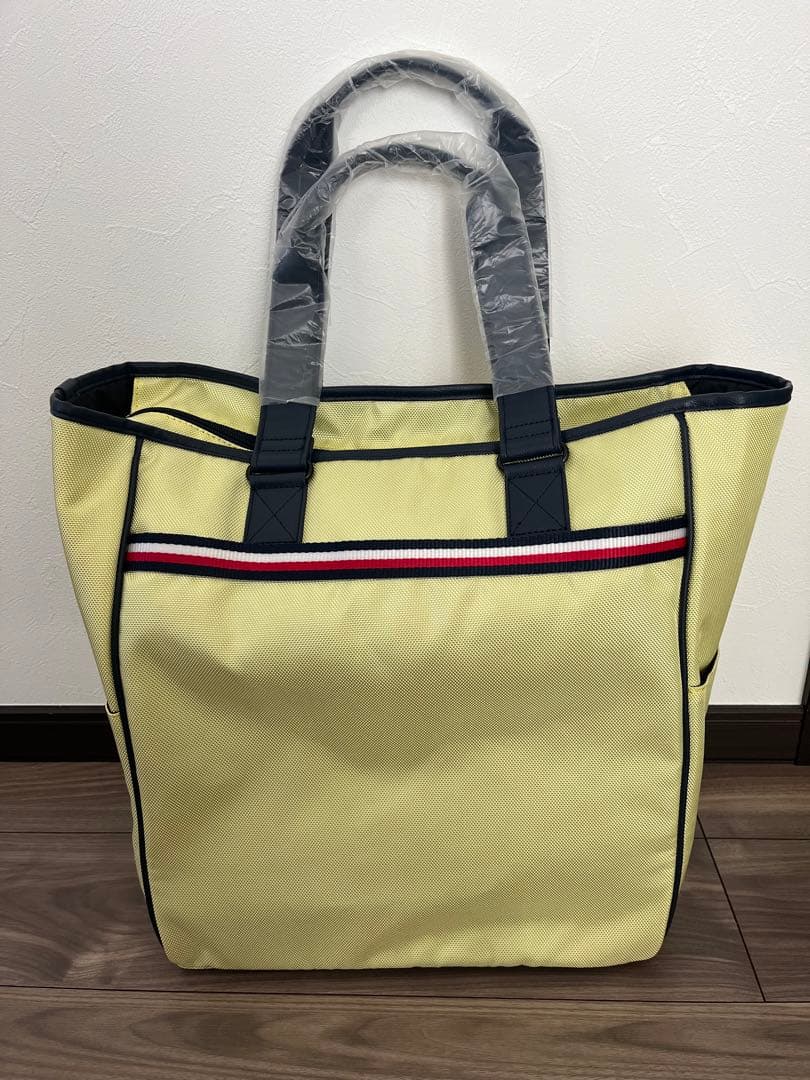 トミーヒルフィガー　ゴルフトートバッグ
