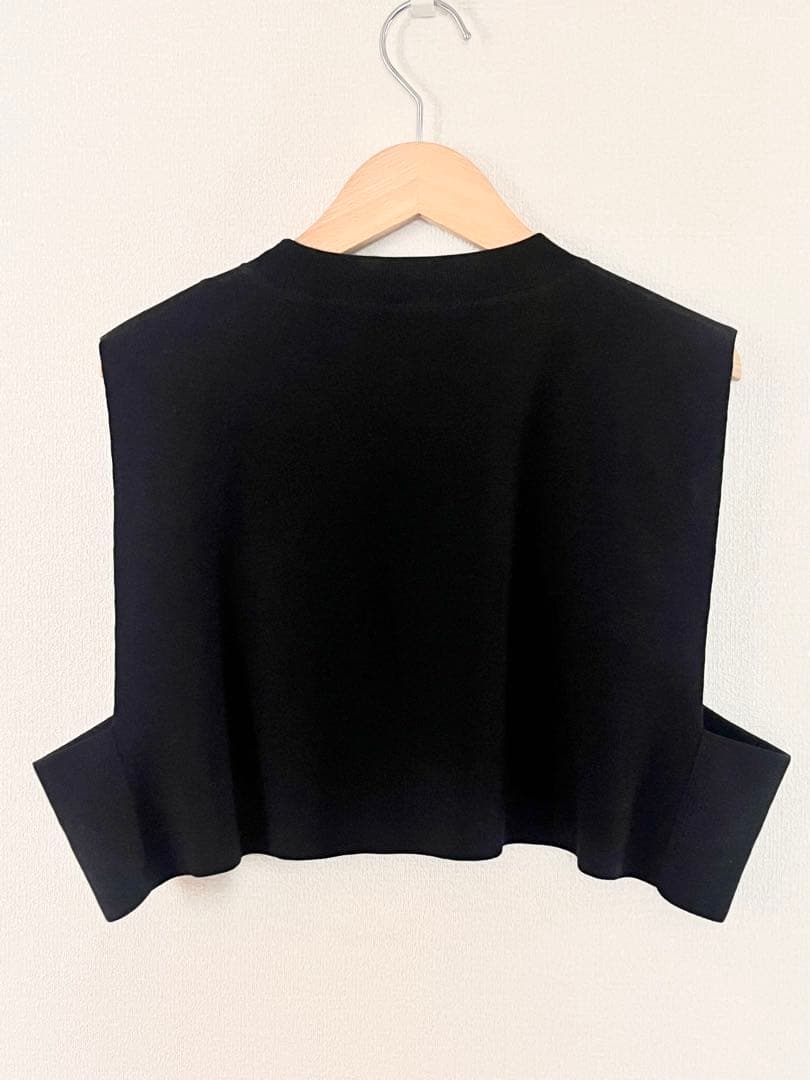 【美品/タグ有】HYKE CROPPED TOP SWEATER BLACK
