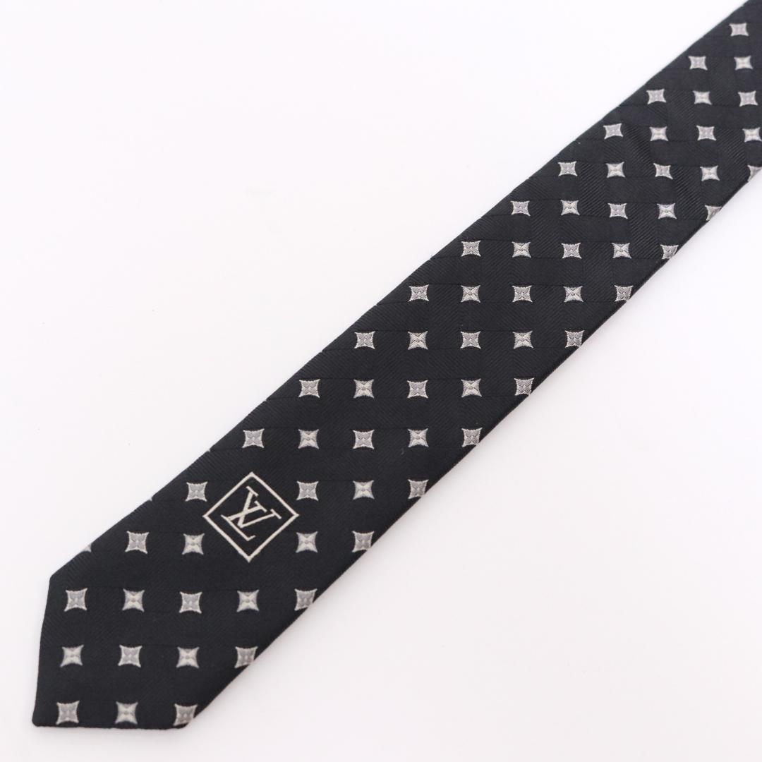 未使用級　LOUIS VUITTON　ルイヴィトン　ネクタイ　黒　ブラック　総柄