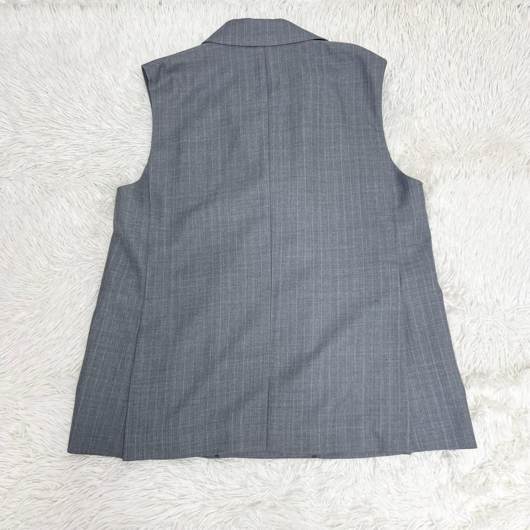 美品♡ships シップスTW ギャバ テーラー ジレ　グレー　エンブレムボタン