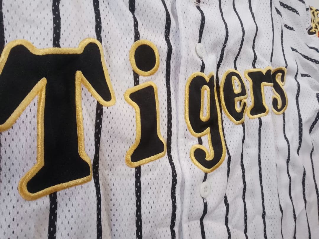 さ*お様 阪神タイガース Tigers ストライプ ユニフォーム