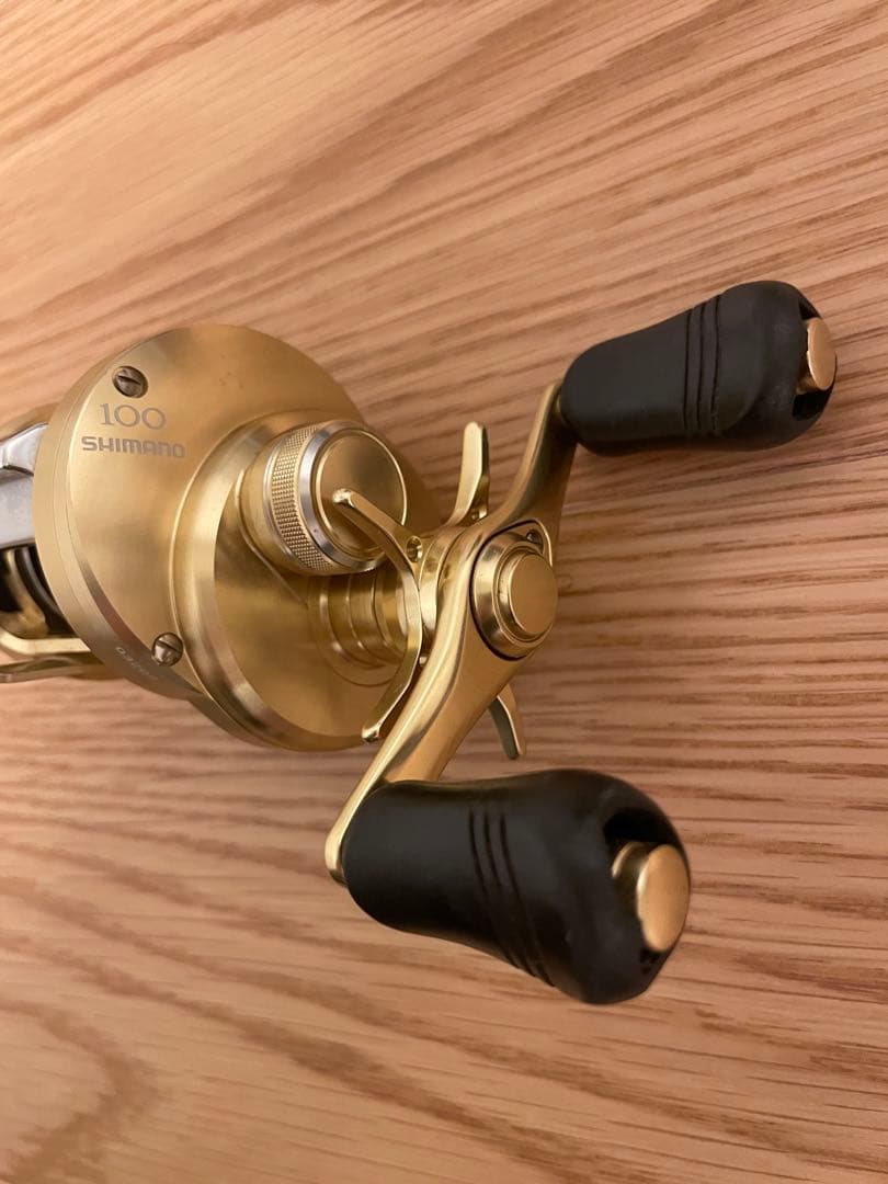 SHIMANO 14カルカッタコンクエスト 100