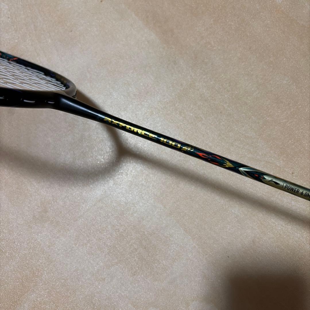 ラケット AxForce100