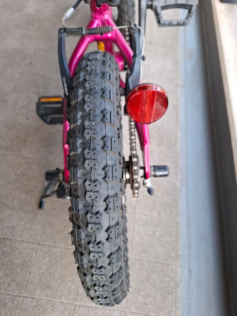gnmi　ヨツバサイクル　１４インチ　クリスタルピンク