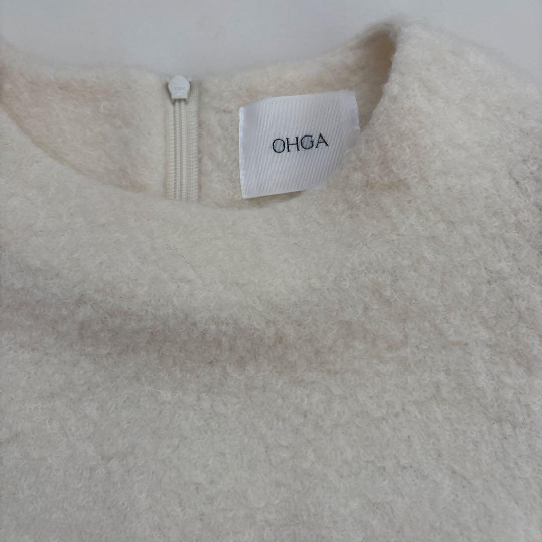 OHGA　オーガ　スフレニット　パフスリーブ　ペプラム トップス