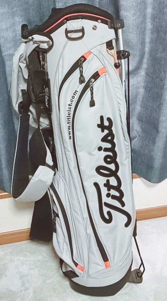 Titleist グレー キャディバッグ