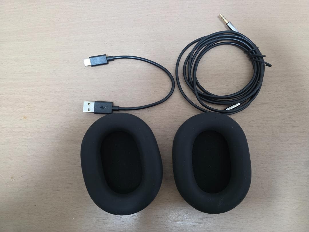 SONY WH-1000XM5【DEKONI製のソフトパッド付属】