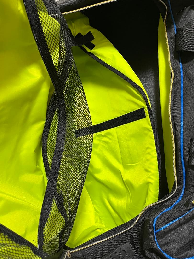 YONEX　キャリーバッグ　ツアー　合宿　遠征