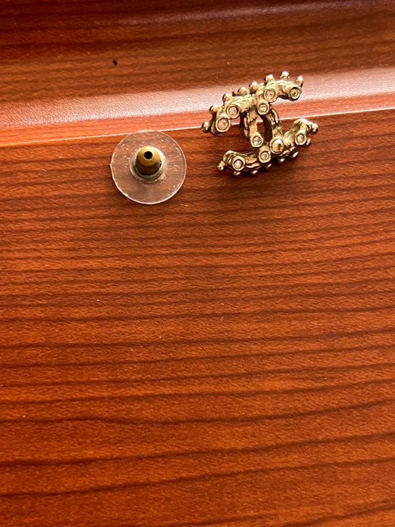 chanel ピアス片方