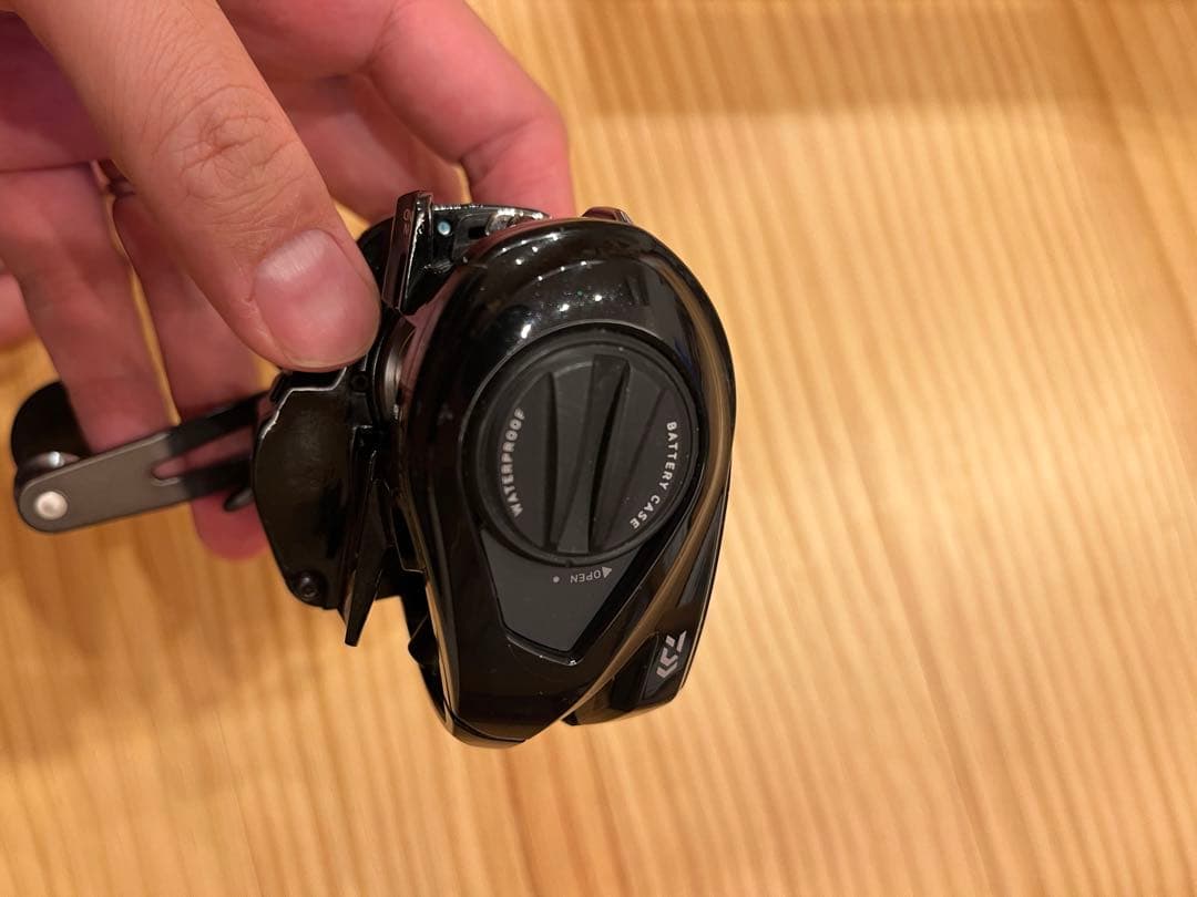 ティエラAIC 150L-DH ベイトリール
