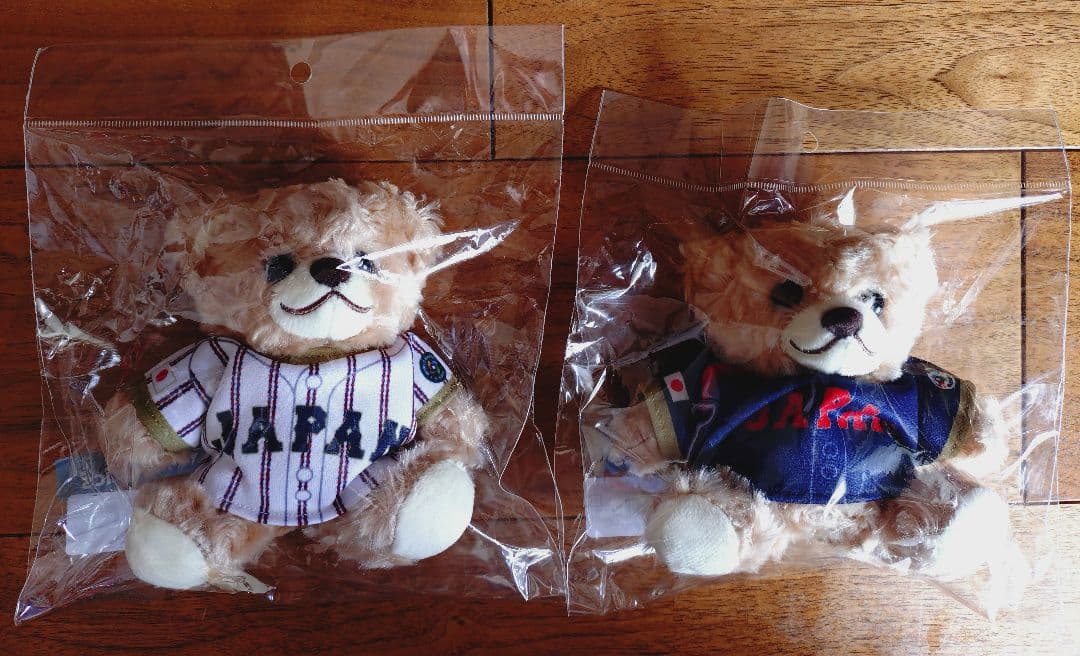 WBC 2026 ユニフォーム　ベアキーチェーン　ホーム ビジター ２個セット