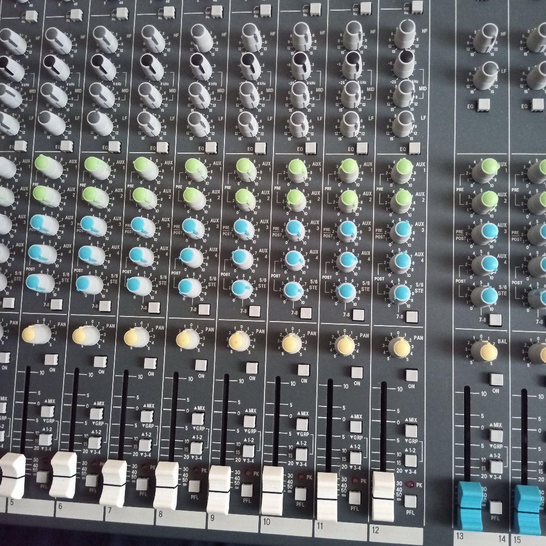 Soundcraft Spirit 4 アナログミキサー 16チャンネル