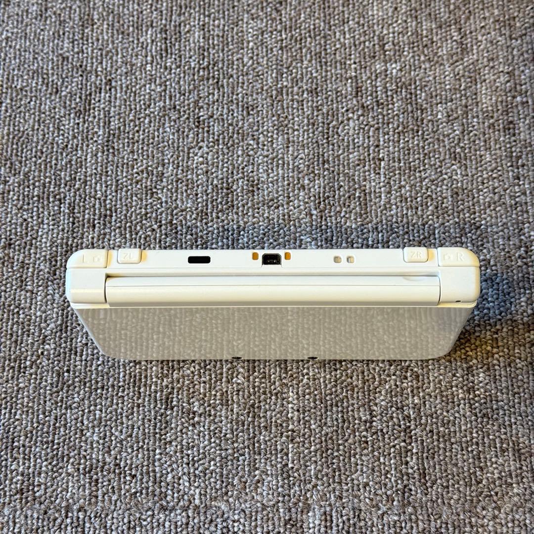 Newニンテンドー3DS LL パールホワイト 上画面IPS搭載 箱付き
