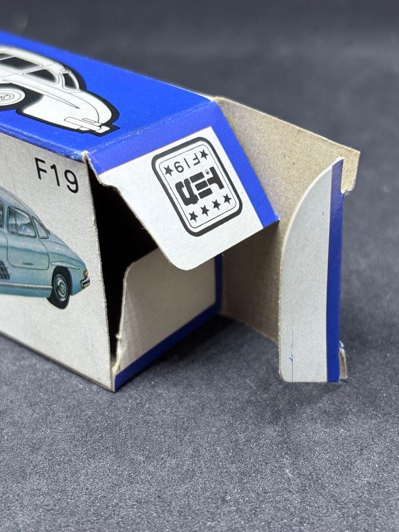 トミカ 青箱 日本製 F19 メルセデス ベンツ 300SL 赤