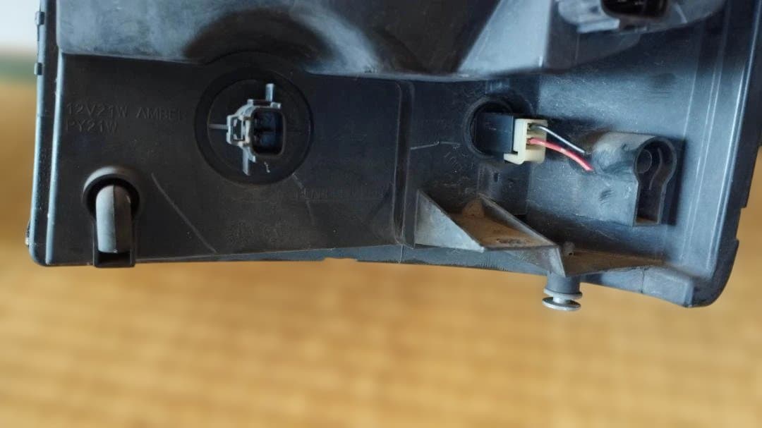 スズキ DA64W ヘッドライト 左右セット中古