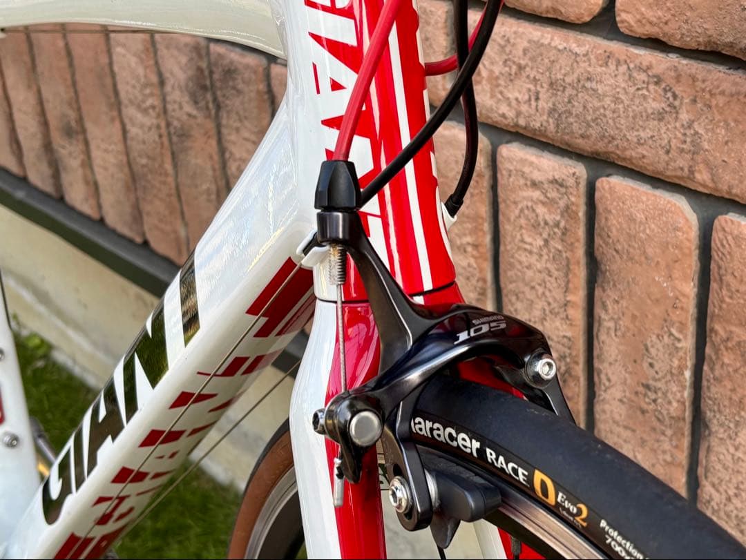 ジャイアント TCR SL6000 ALUXX SHIMANO105