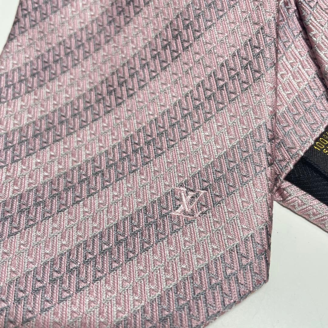 _*_様 LOUIS VUITTON ピンクパープル ストライプ ネクタイ