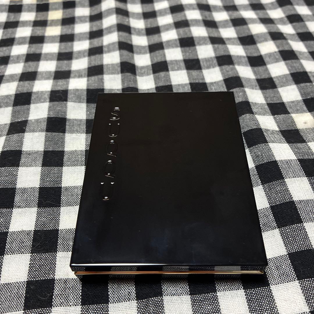 SUQQU シグニチャーカラーアイズ 152 囁咲 限定色