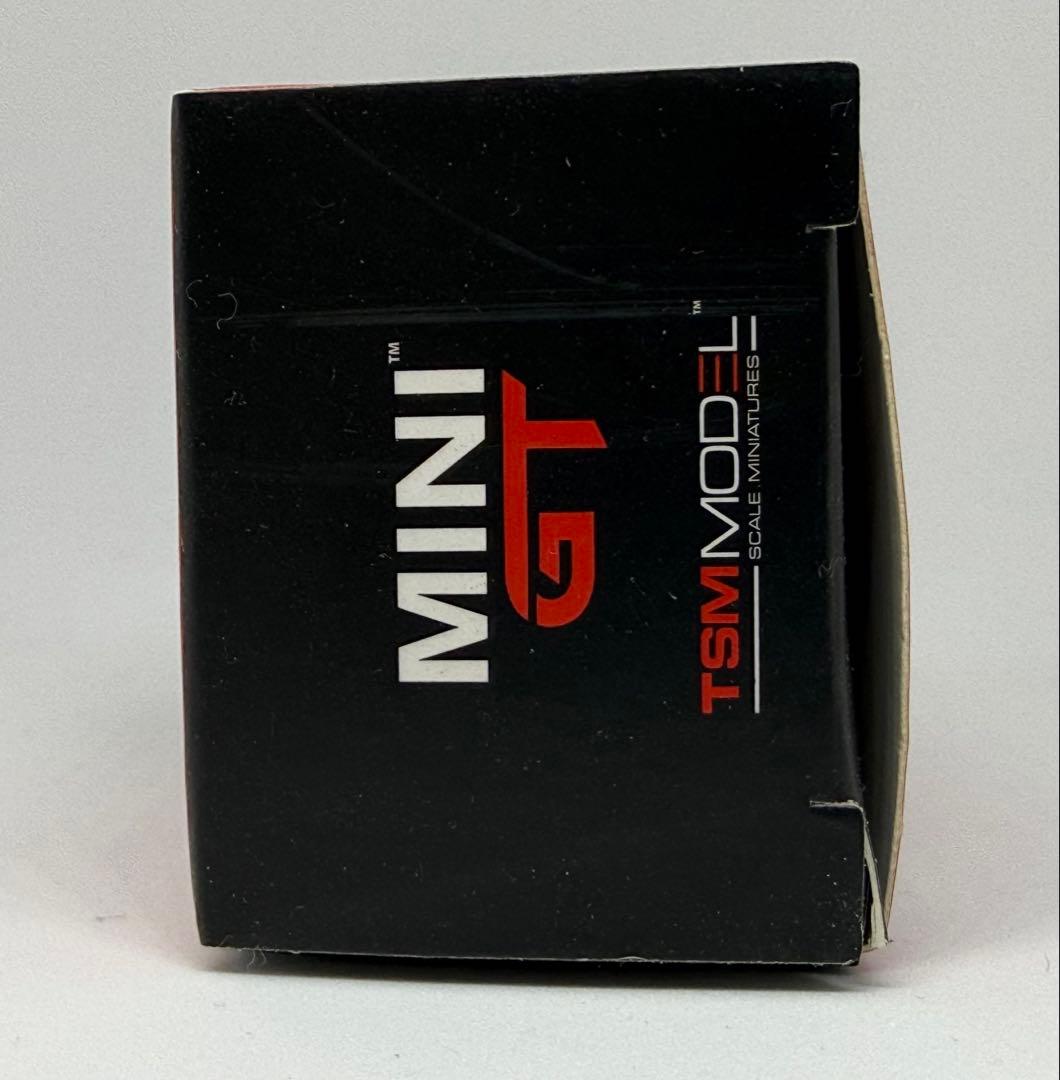 MINIGT R35 ADVANアドバン