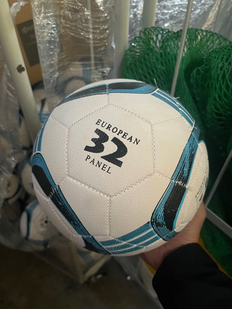 サッカーボール×10 公式4号級 美品