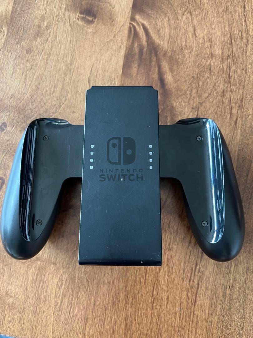 B*U様 Nintendo Switch 本体 とコントローラーセット