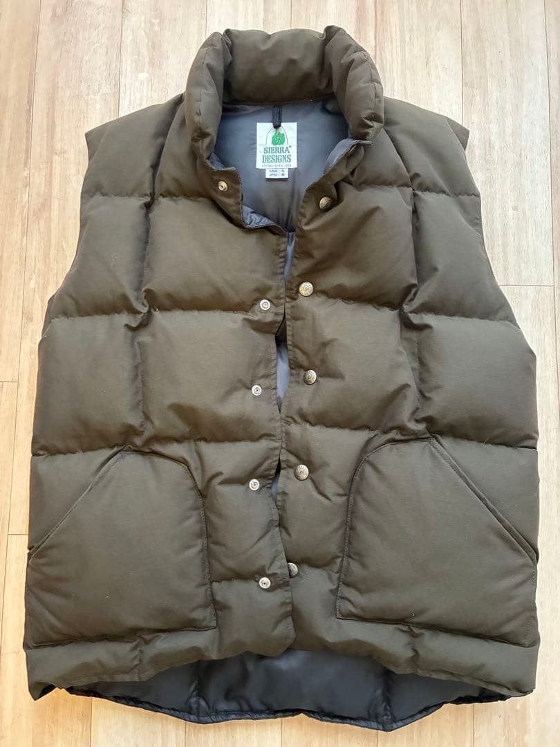 【希少】SIERRA DESIGNS オリーブドラブ ダウンベスト M