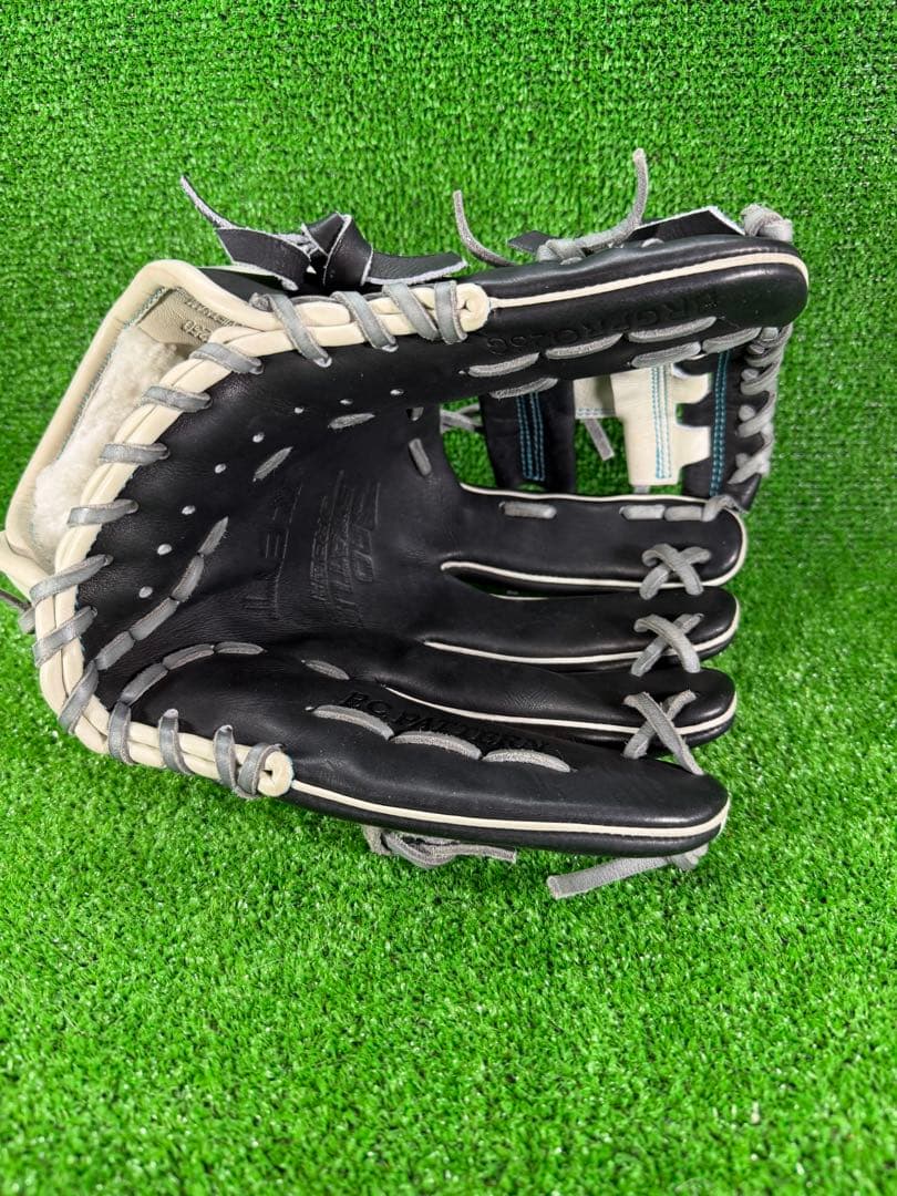 ラ*イ様 ゼット　限定　軟式　内野手用　実使用モデル　源田モデル　BRGPRO2