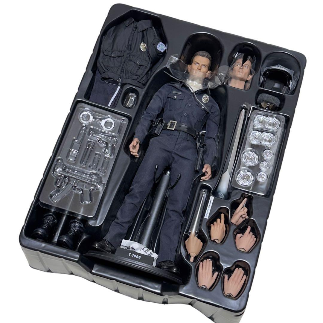 最終価格【状態必読☆長期保管】Hot Toys T2 T-1000 1/6