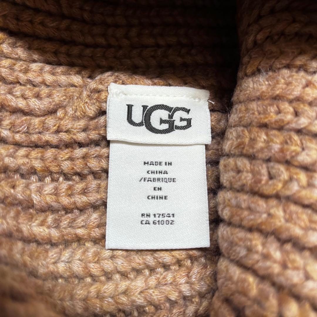 【新品未使用】UGG ニット帽 ビーニー　キャメル　01
