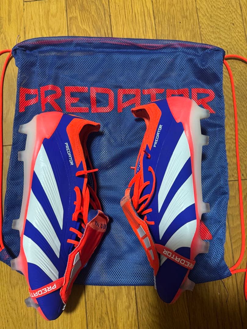 adidas Predator スパイク