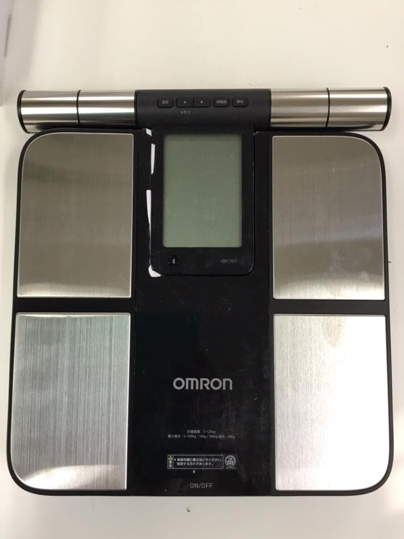 【数回使用】オムロン OMRON 体重体組成計 HBF-702T
