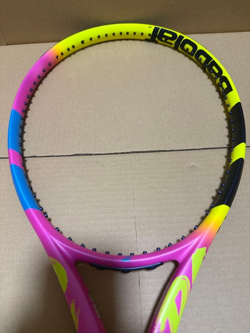 新品未使用　バボラ　PURE AERO RAFA ORIGIN グリップサイズ2