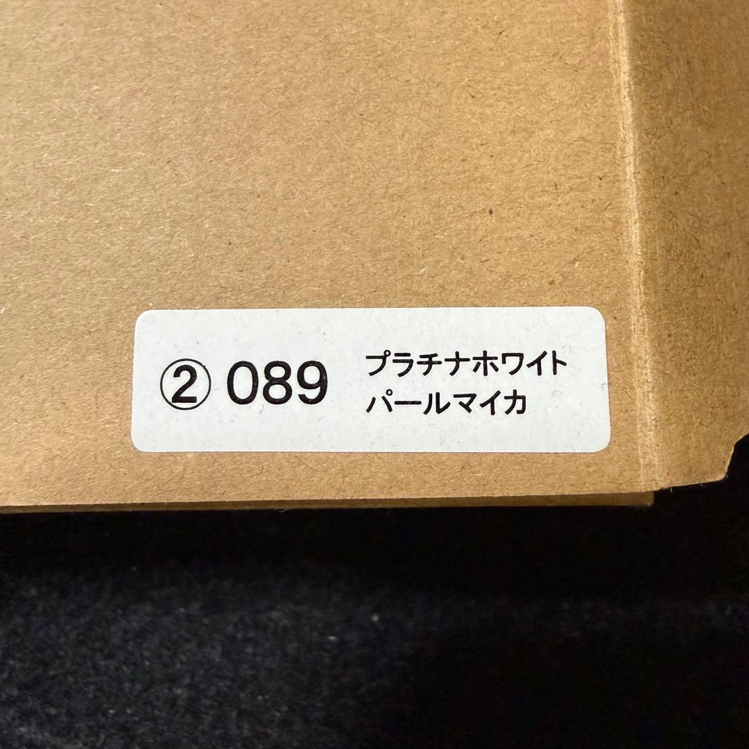 トヨタ GR Yaris 1/30 プラチナホワイトパールマイカ　089