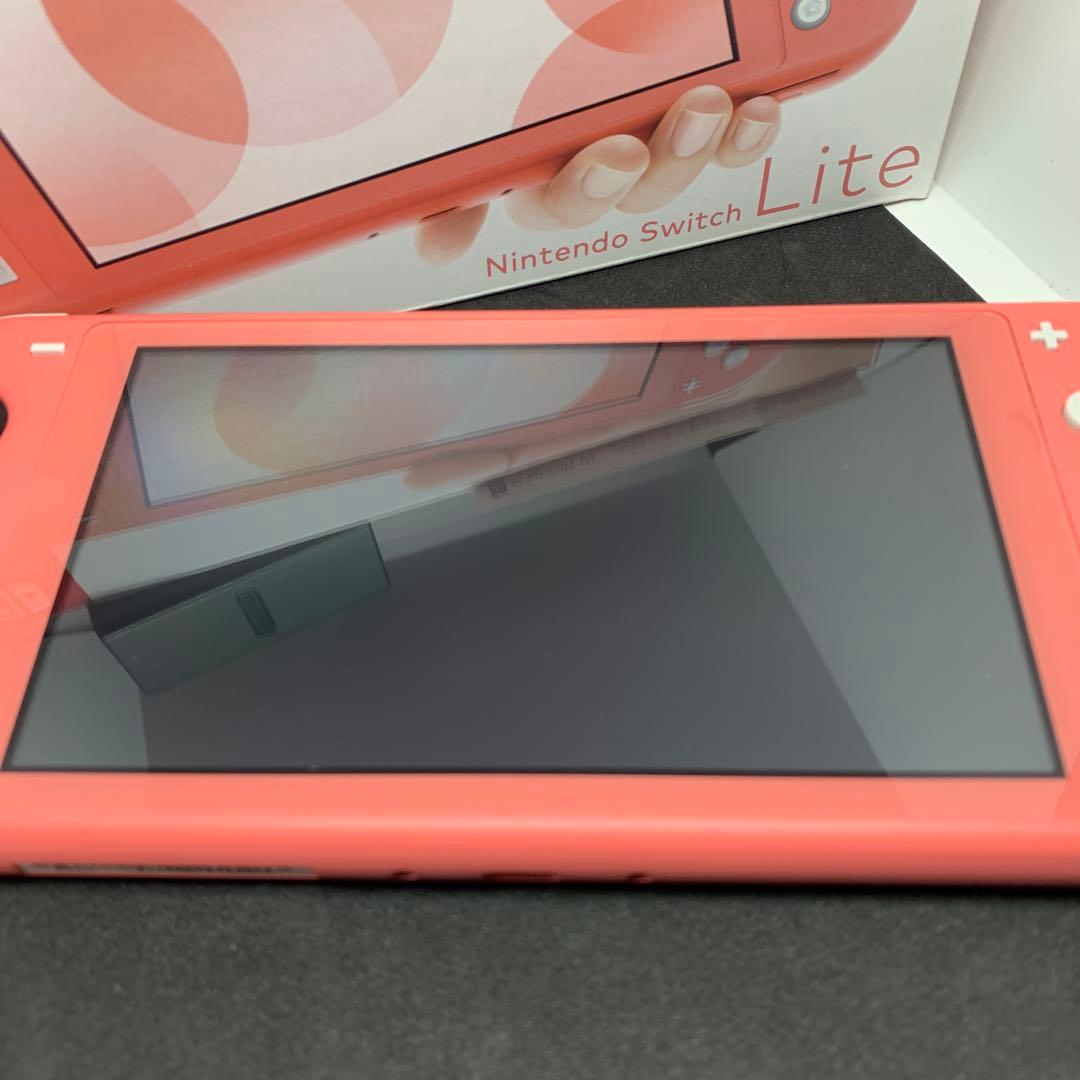 Nintendo Switch Lite コーラルピンク　任天堂　スイッチライト
