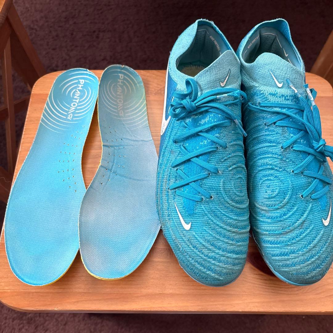 NIKE ファントム