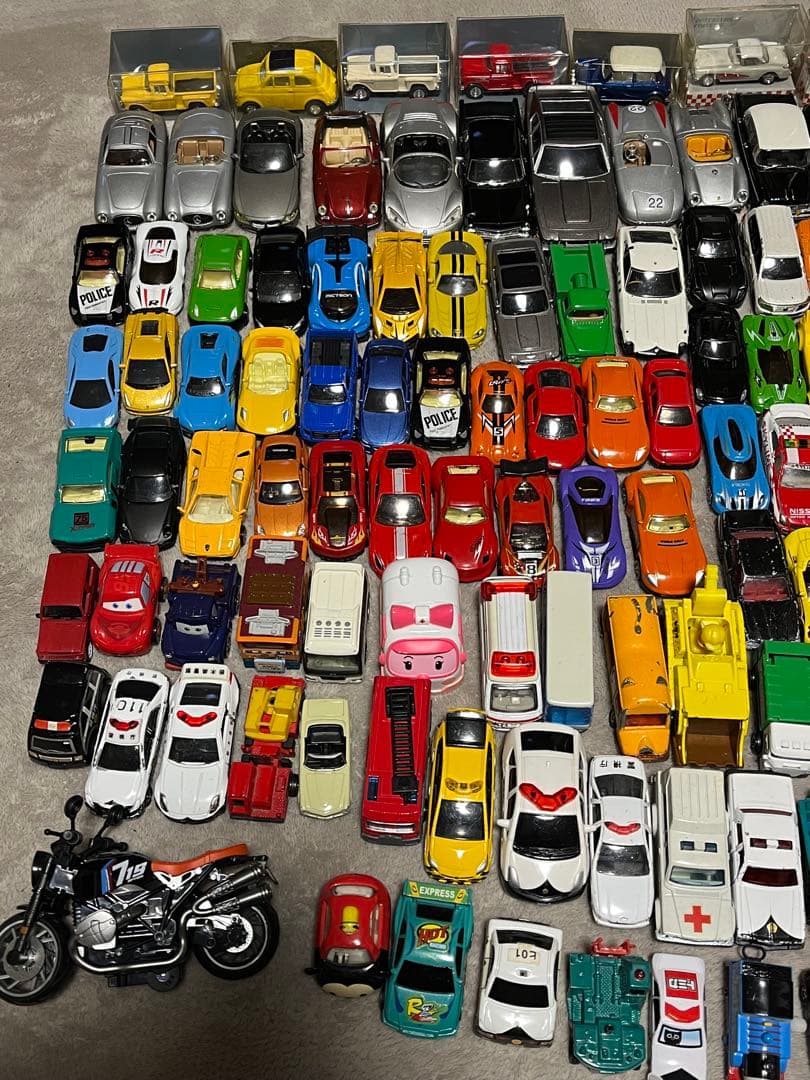カ*ー様 ミニカー 大量　まとめ売り
