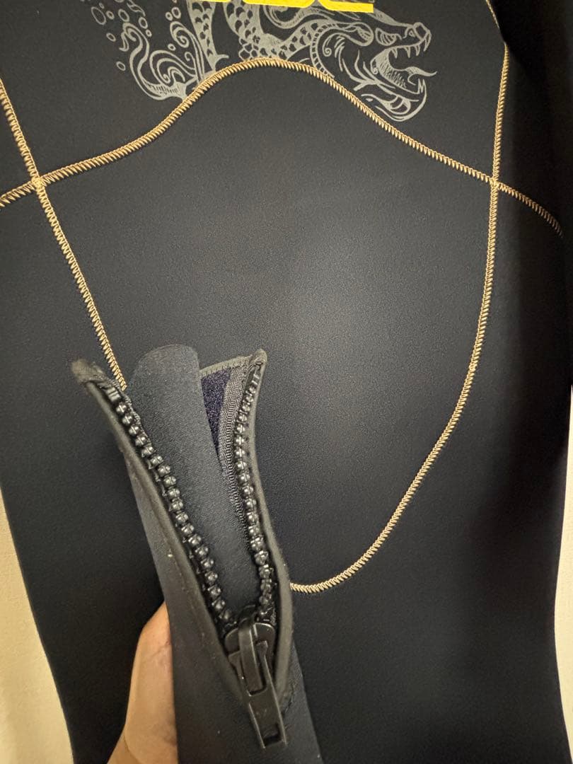 SLINX ブラック フルスーツ 5mm