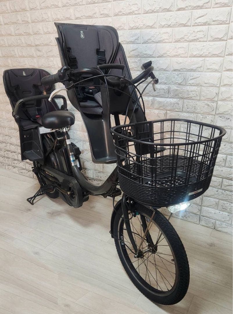 高年式✨美品✨室内保管✨8.7Ah✨ブリヂストンビッケ2　子供乗せ電動自転車