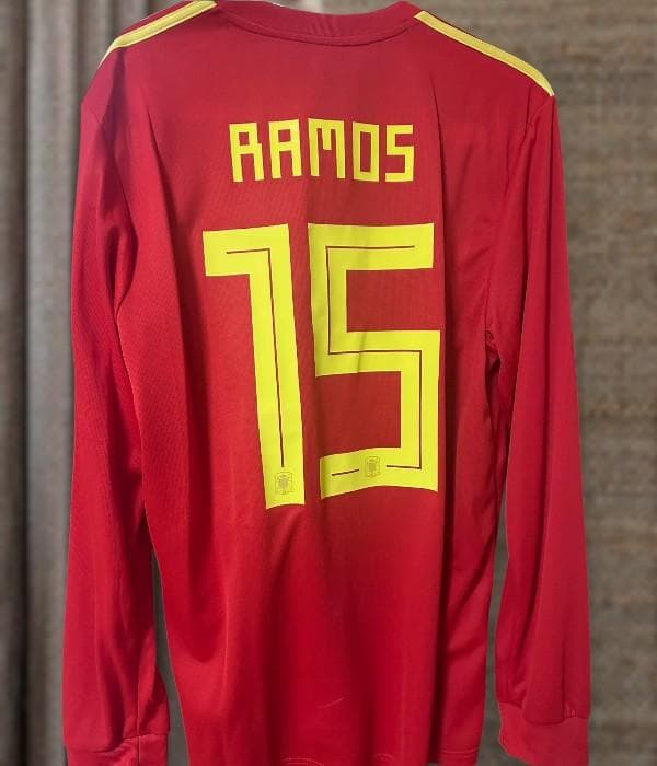 2018 スペイン ラモス 15番 長袖 ユニフォーム