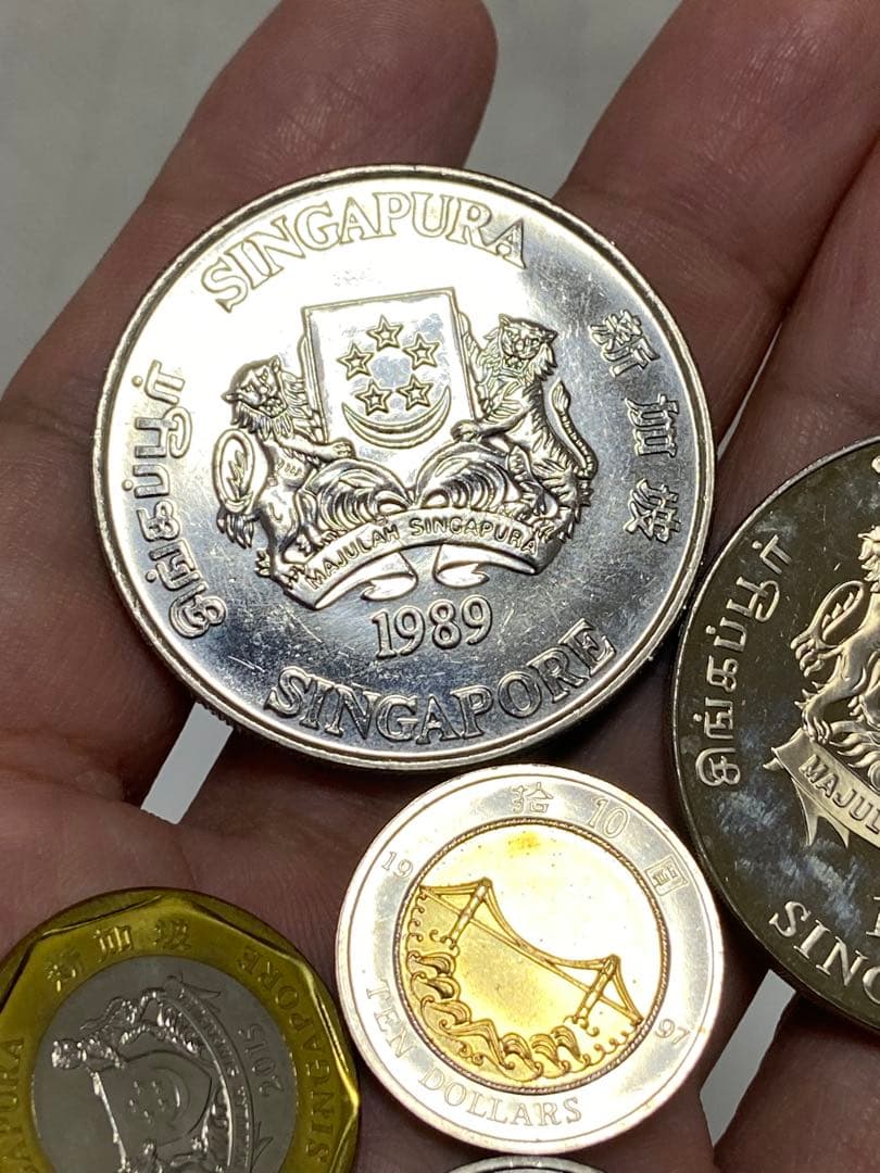 平井　２セットまとめシンガポール 10ドル　と　メキシコ銀貨と白銅貨